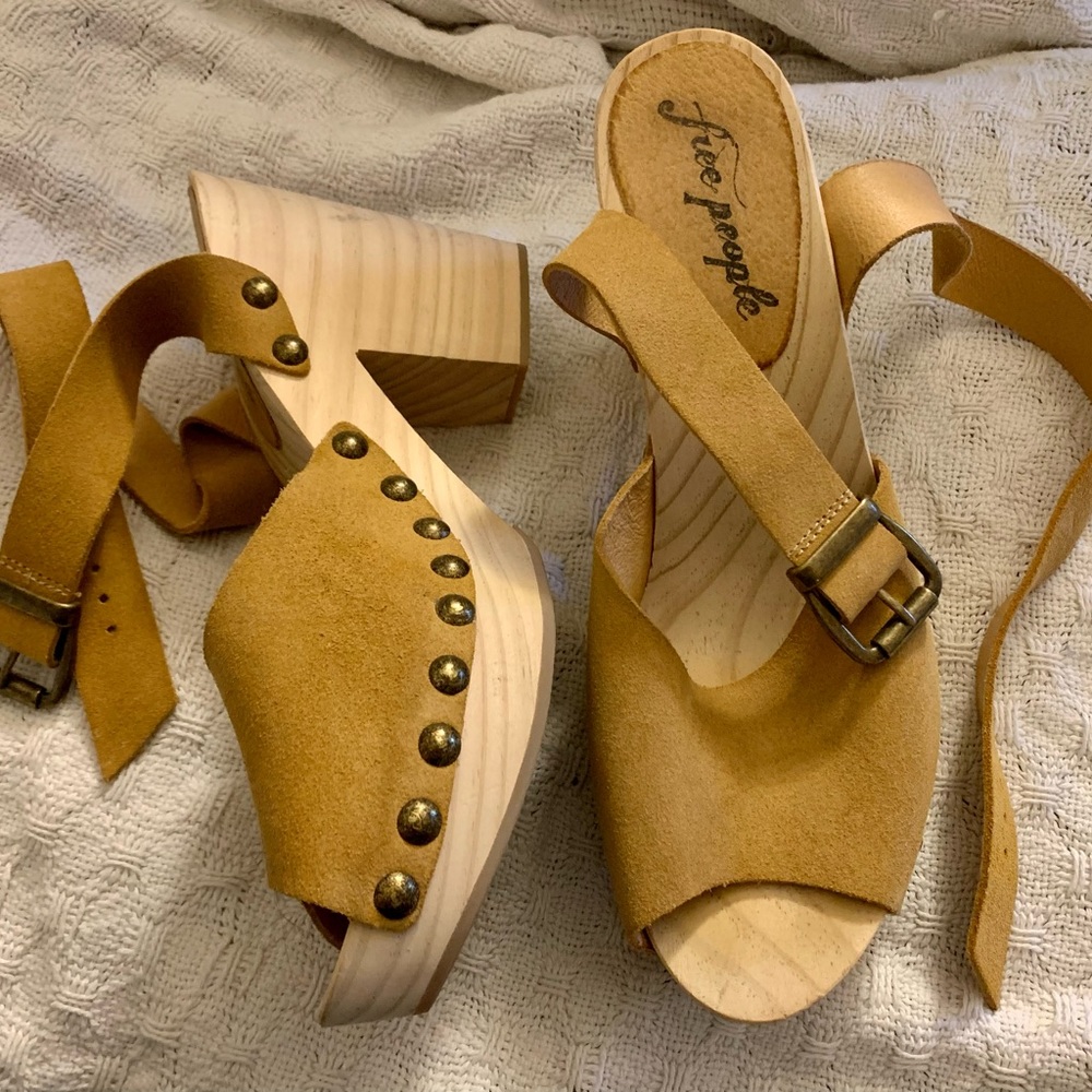 Free People Suede/Wood Wedges